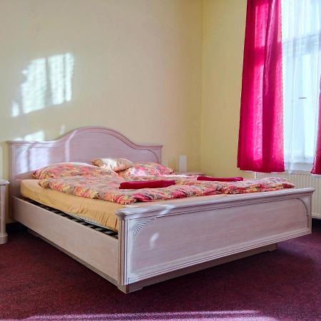 Hotel St. Maur Bečov nad Teplou Esterno foto